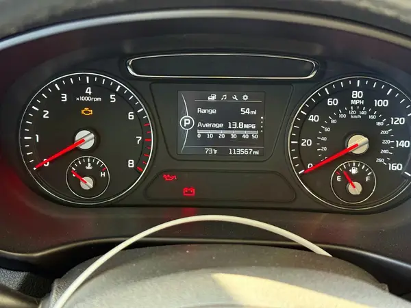 5XYPGDA31HG256647 2017 KIA SORENTO - Image 8