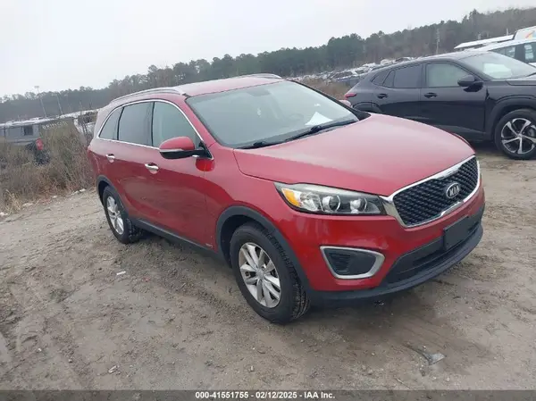 5XYPGDA31HG256941 2017 KIA SORENTO - Image 1