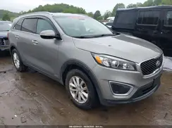 5XYPGDA31HG270824 2017 KIA SORENTO