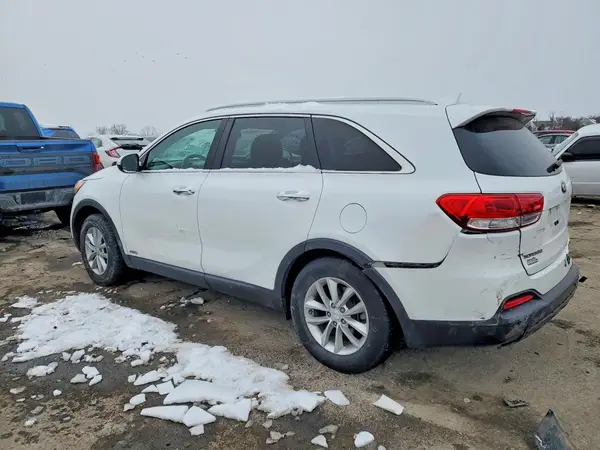 5XYPGDA31HG270841 2017 KIA SORENTO - Image 2