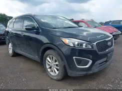 5XYPGDA31HG272203 2017 KIA SORENTO