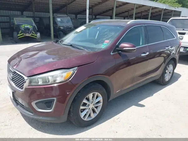5XYPGDA31HG289714 2017 KIA SORENTO - Image 2