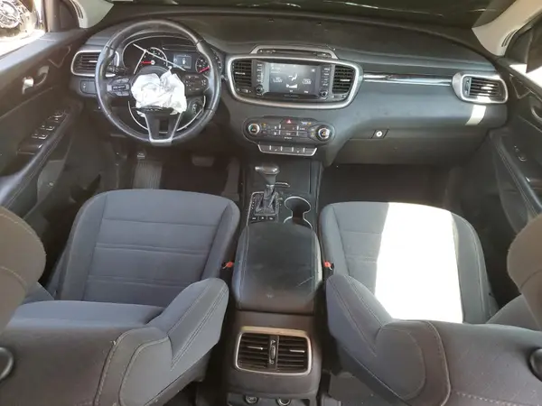 5XYPGDA31HG294721 2017 KIA SORENTO - Image 8