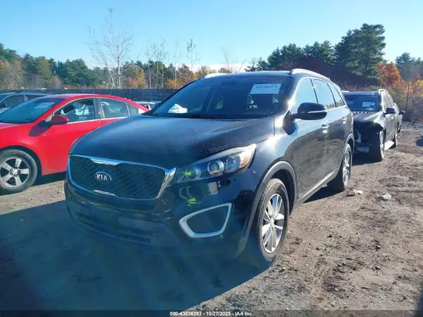 5XYPGDA31HG303840 2017 KIA SORENTO - Image 2