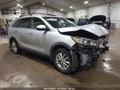 5XYPGDA31HG323621 2017 KIA SORENTO