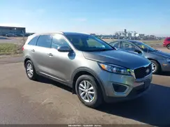 5XYPGDA31HG327068 2017 KIA SORENTO
