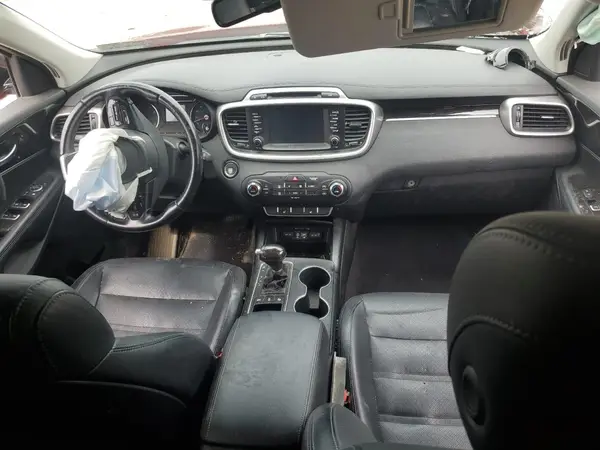 5XYPGDA31HG332268 2017 KIA SORENTO - Image 8