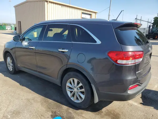 5XYPGDA31HG337423 2017 KIA SORENTO - Image 2