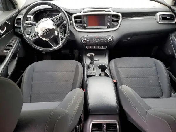 5XYPGDA31JG348511 2018 KIA SORENTO - Image 8