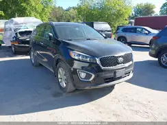 5XYPGDA31JG354115 2018 KIA SORENTO