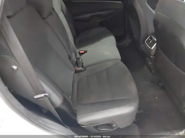 5XYPGDA31JG359041 2018 KIA SORENTO - Image 8
