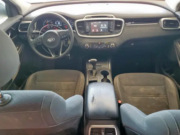 5XYPGDA31JG362697 2018 KIA SORENTO - Image 8