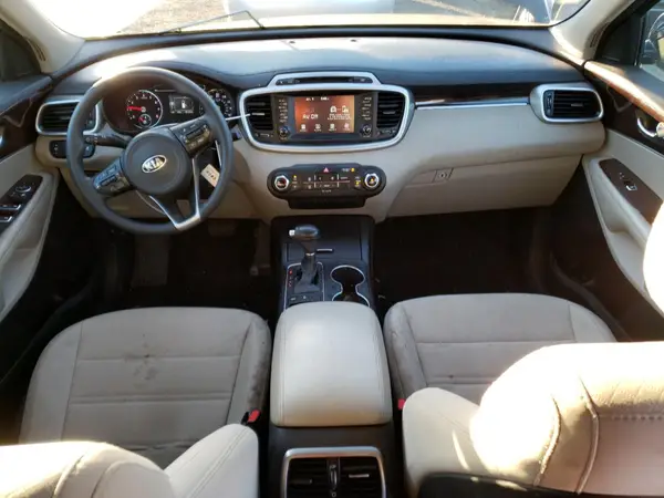 5XYPGDA31JG370153 2018 KIA SORENTO - Image 8