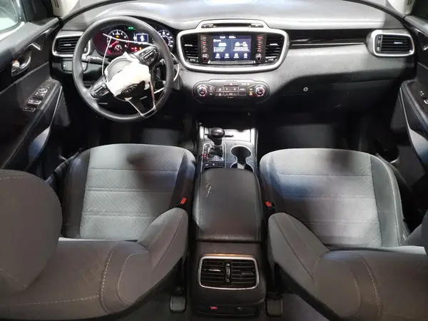 5XYPGDA31JG391651 2018 KIA SORENTO - Image 8