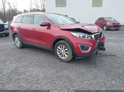 5XYPGDA31JG400154 2018 KIA SORENTO