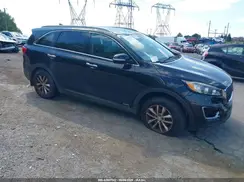 5XYPGDA31JG400672 2018 KIA SORENTO