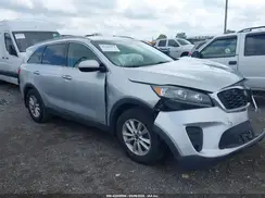 5XYPGDA31KG435326 2019 KIA SORENTO