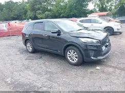 5XYPGDA31KG440283 2019 KIA SORENTO