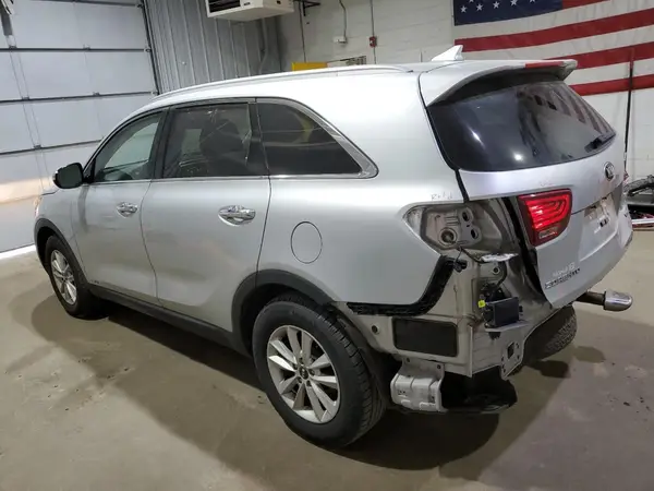 5XYPGDA31KG440459 2019 KIA SORENTO - Image 2