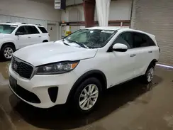 5XYPGDA31KG453082 2019 KIA SORENTO