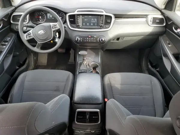 5XYPGDA31KG458718 2019 KIA SORENTO - Image 8