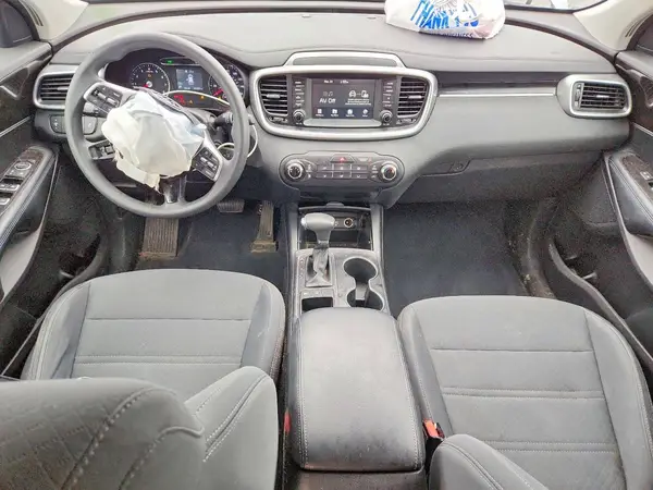 5XYPGDA31KG534681 2019 KIA SORENTO - Image 8