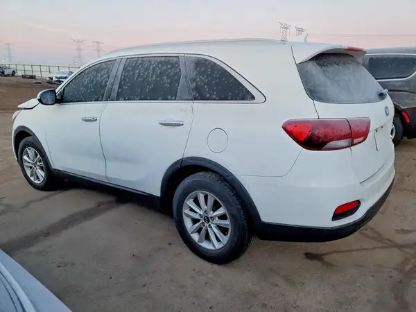 5XYPGDA31KG538293 2019 KIA SORENTO - Image 2