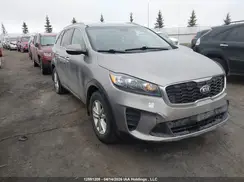 5XYPGDA31KG549617 2019 KIA SORENTO