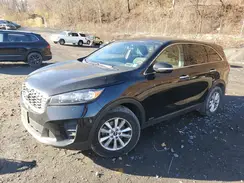5XYPGDA31KG560228 2019 KIA SORENTO