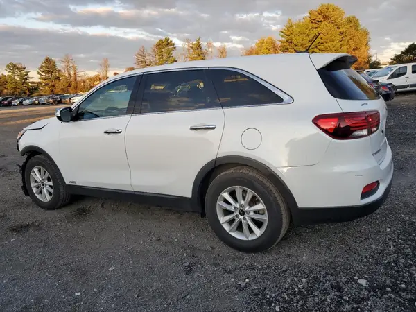 5XYPGDA31KG568099 2019 KIA SORENTO - Image 2