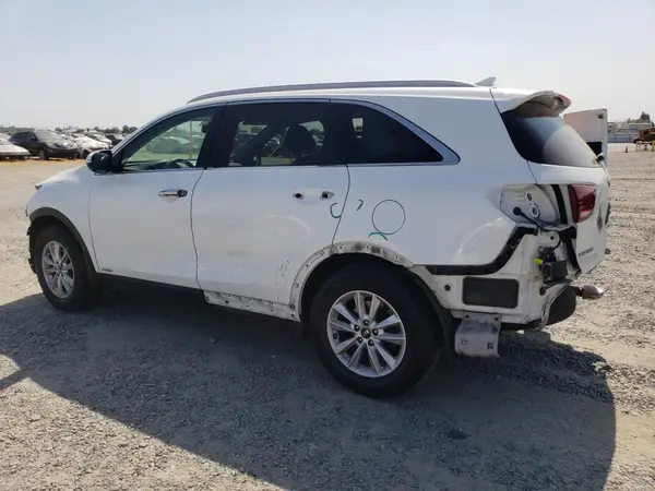 5XYPGDA31KG573710 2019 KIA SORENTO - Image 2