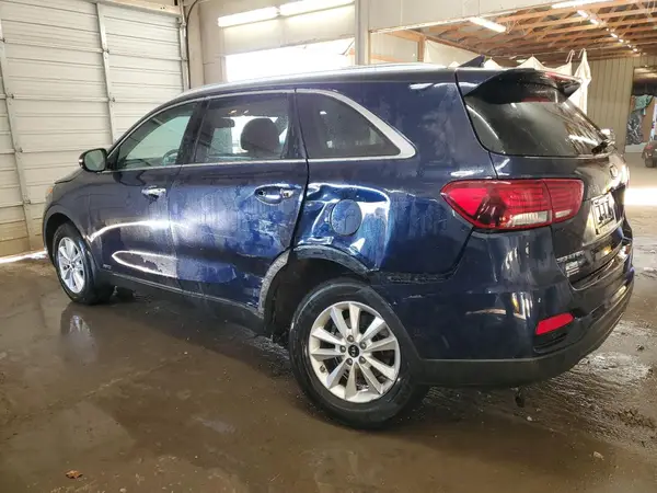 5XYPGDA31KG602221 2019 KIA SORENTO - Image 2