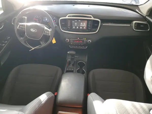5XYPGDA31KG602221 2019 KIA SORENTO - Image 8