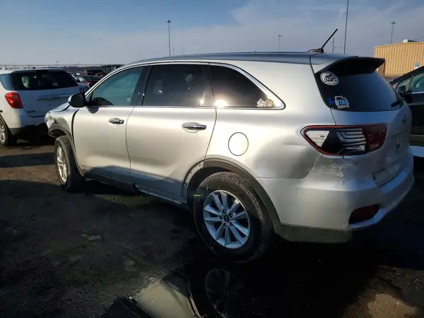 5XYPGDA31LG627704 2020 KIA SORENTO - Image 2