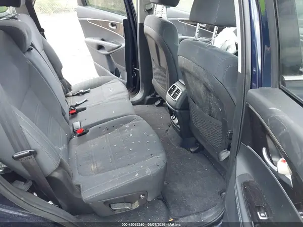 5XYPGDA31LG654630 2020 KIA SORENTO - Image 8