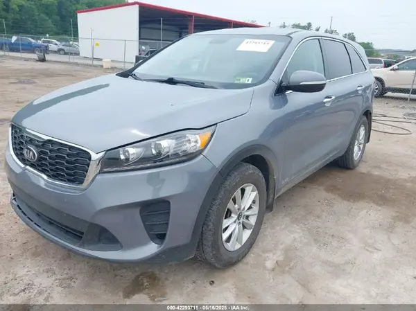 5XYPGDA31LG659522 2020 KIA SORENTO - Image 2
