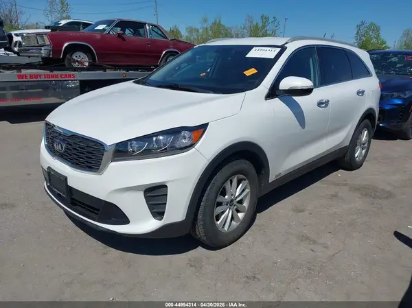 5XYPGDA31LG660346 2020 KIA SORENTO - Image 2