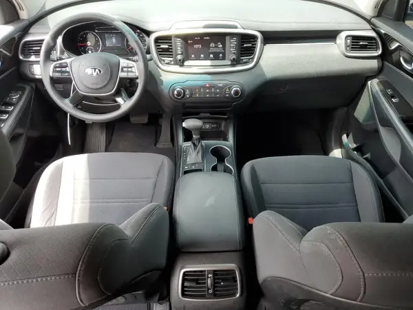 5XYPGDA31LG667927 2020 KIA SORENTO - Image 8