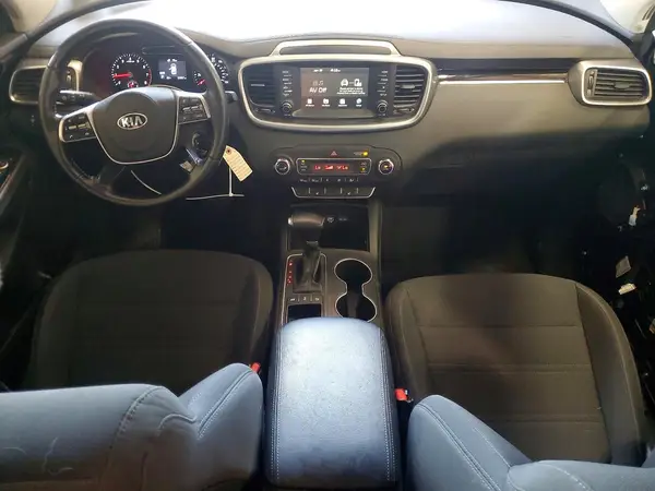 5XYPGDA31LG677471 2020 KIA SORENTO - Image 8