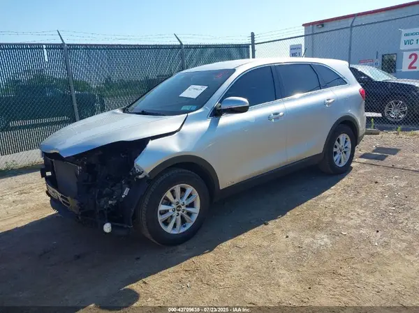 5XYPGDA31LG704491 2020 KIA SORENTO - Image 2