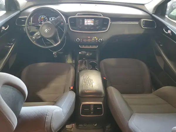 5XYPGDA32GG003836 2016 KIA SORENTO - Image 8