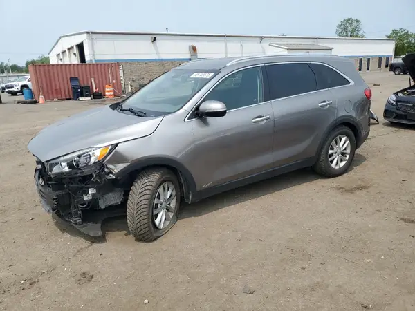 5XYPGDA32GG009622 2016 KIA SORENTO - Image 1