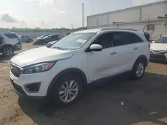 5XYPGDA32GG020152 2016 KIA SORENTO
