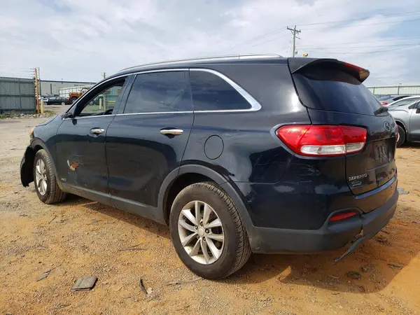 5XYPGDA32GG026890 2016 KIA SORENTO - Image 2