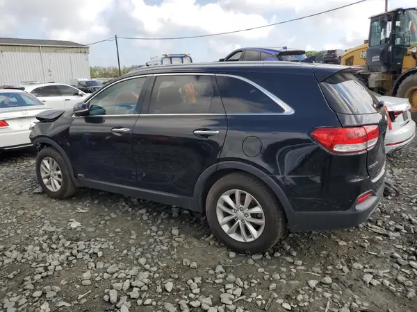 5XYPGDA32GG035816 2016 KIA SORENTO - Image 2