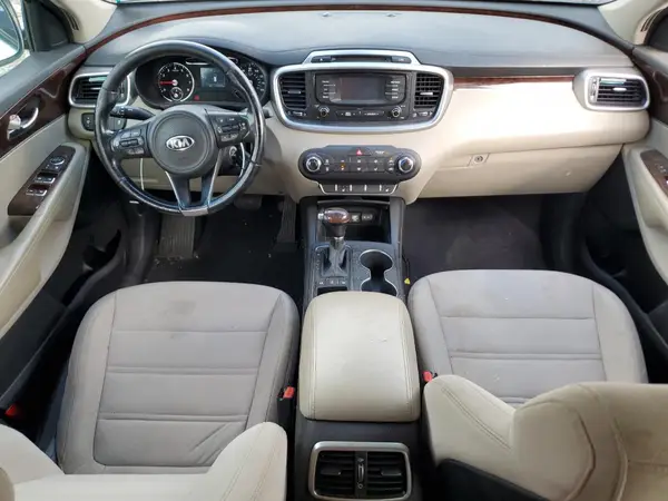 5XYPGDA32GG035816 2016 KIA SORENTO - Image 8