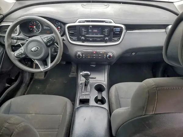 5XYPGDA32GG037081 2016 KIA SORENTO - Image 8