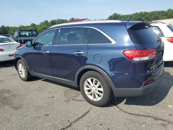 5XYPGDA32GG052566 2016 KIA SORENTO - Image 2