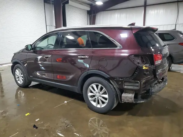 5XYPGDA32GG053409 2016 KIA SORENTO - Image 2