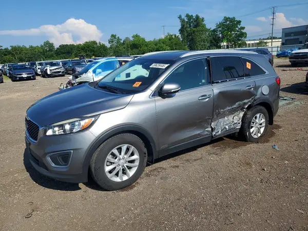 5XYPGDA32GG053863 2016 KIA SORENTO - Image 1